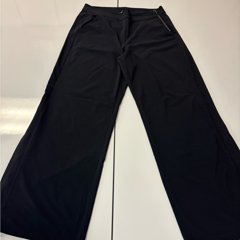 Black Wide-Leg Trousers. Size 6